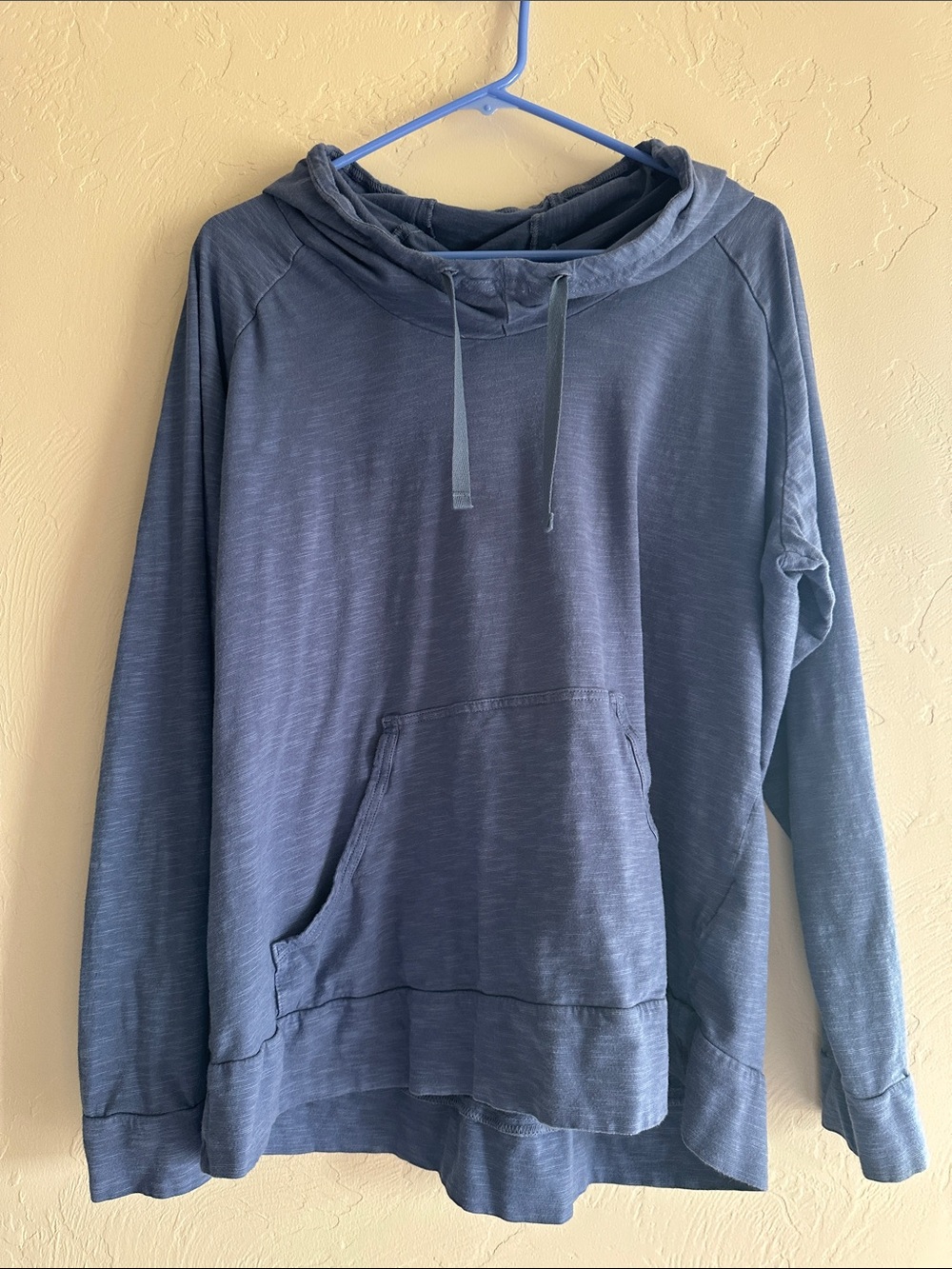 Lightweight Hooded Pullover Sweatshirt - Blue